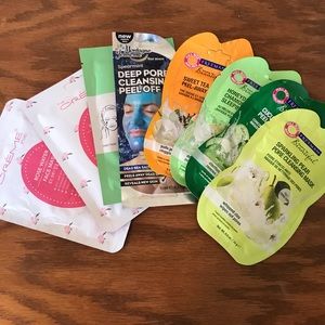 8 FACE MASKS